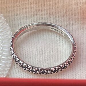 James Avery retired floral ring